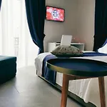 La 4*