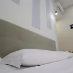 La