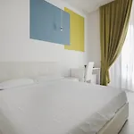 Alojamento de Acomodação e Pequeno-almoço La Nápoles