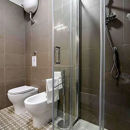B&B La 4*