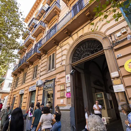 住宿加早餐酒店 La 那不勒斯