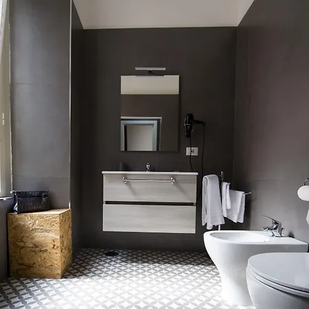 住宿加早餐酒店 La 4*