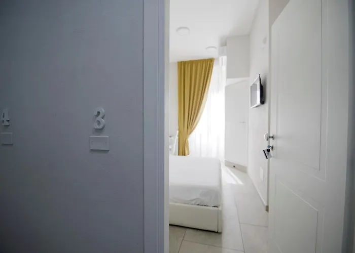 La Alojamento de Acomodação e Pequeno-almoço Nápoles