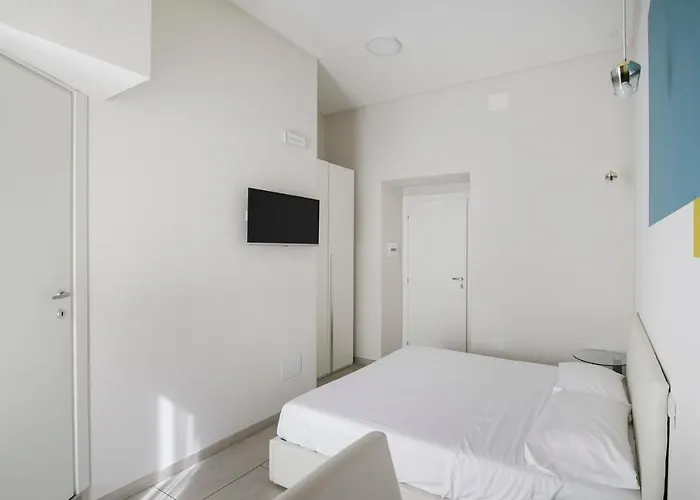 Alojamento de Acomodação e Pequeno-almoço La Nápoles